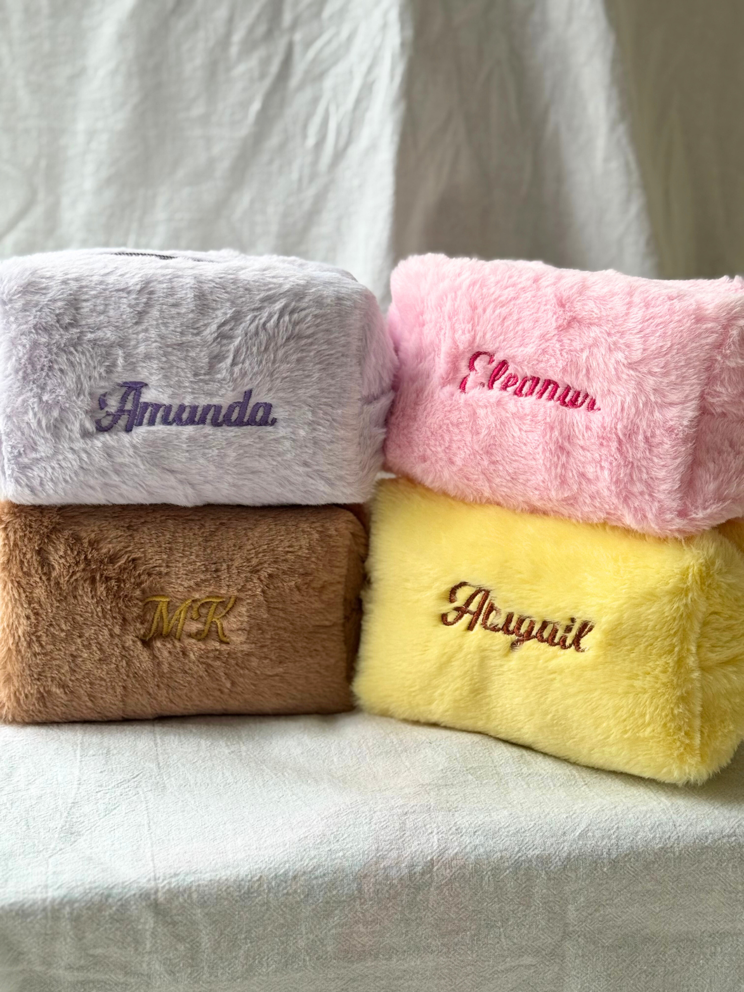 Makeup Pouch - Soft Ball