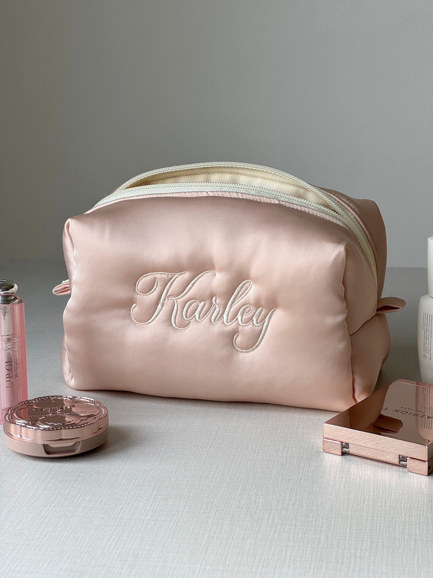 Makeup Pouch - Silk Dream