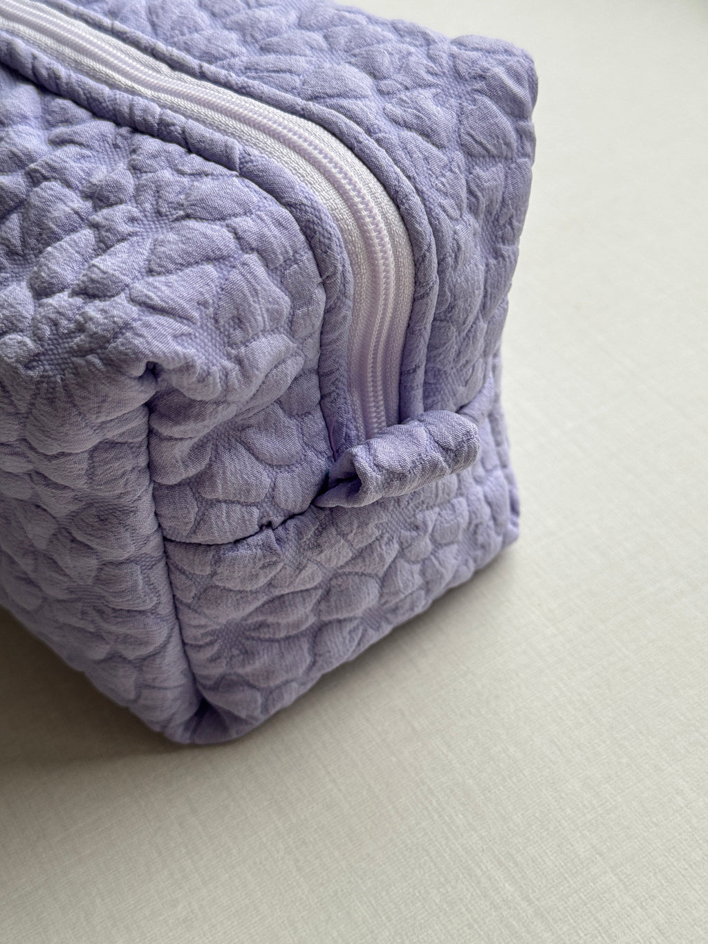 Makeup Pouch - Violet