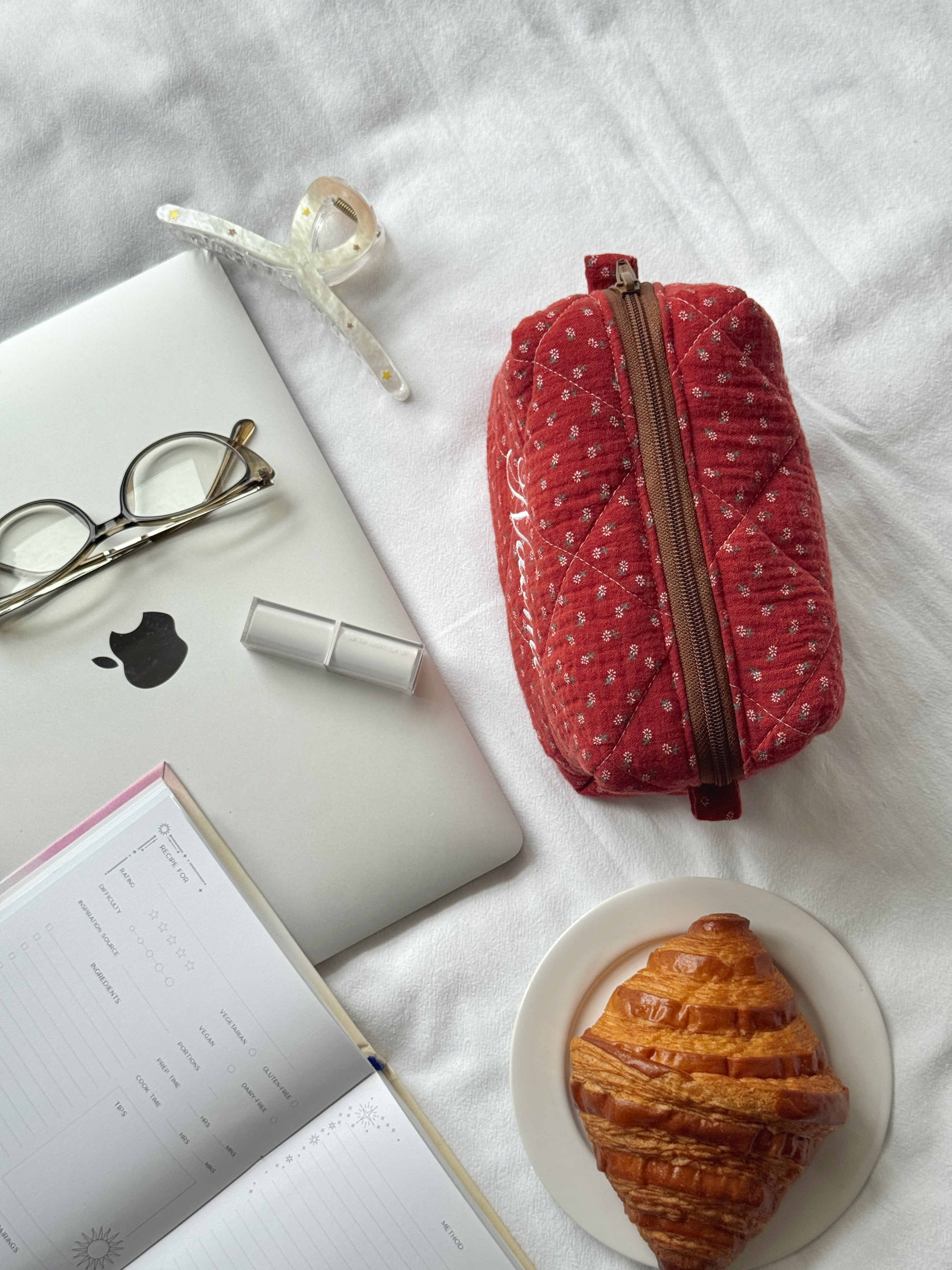 Makeup Pouch - Red Clover